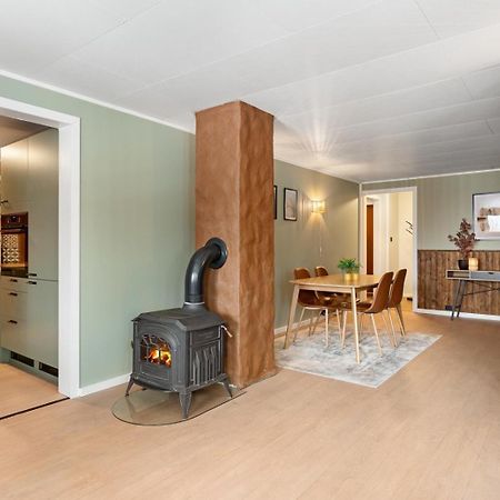Central And Newly Renovated Apartment For Rent Tromsø Eksteriør billede